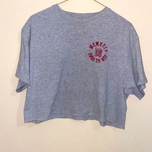 DC Cropped Grey Tee Maroon Size L